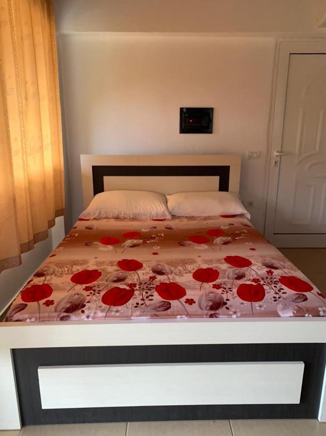 Denaj House Otel Himarë Dış mekan fotoğraf